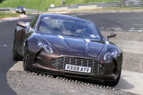 Aston Martin One-77 на трассе Нюрбургринг