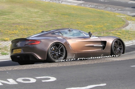 Aston Martin One-77 на трассе Нюрбургринг