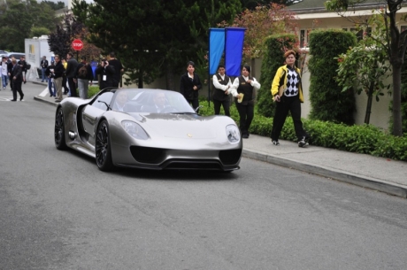 Porche 918 Hybrid Pebble Beach