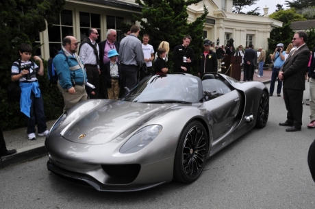 Porche 918 Hybrid Pebble Beach