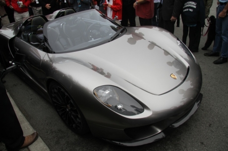 Porche 918 Hybrid Pebble Beach