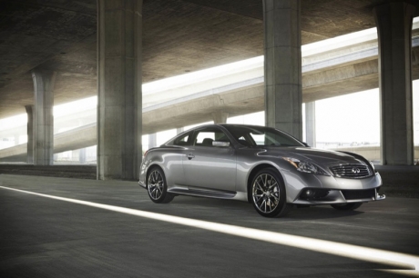 Купе Infiniti Performance Line G37 Coupe