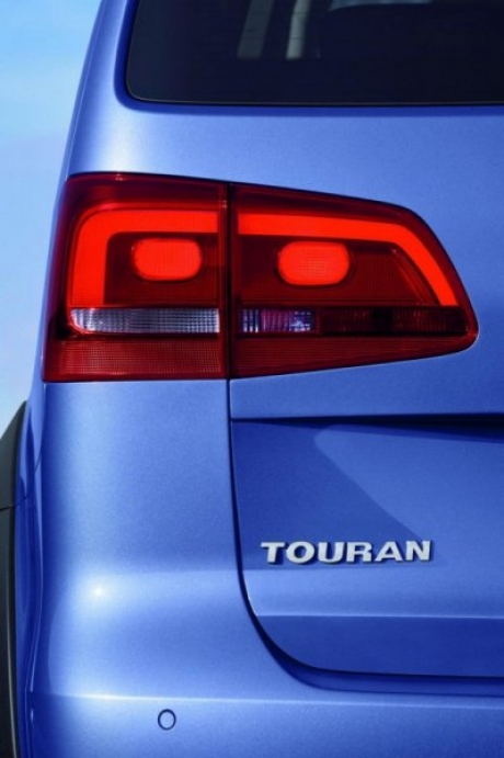 Volkswagen CrossTouran 2011