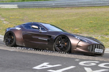 Aston Martin One-77 на трассе Нюрбургринг