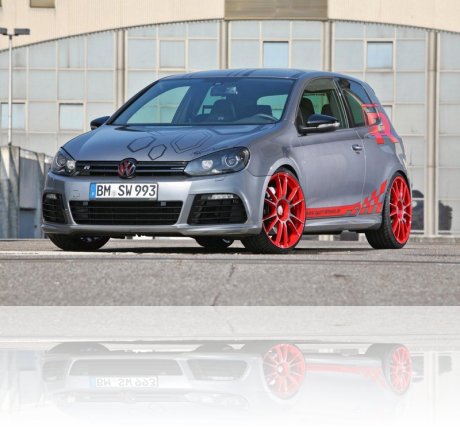 Volkswagen Golf VI R 330 HP от Sport-Wheels