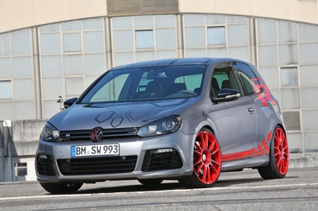 Volkswagen Golf VI R 330 HP от Sport-Wheels
