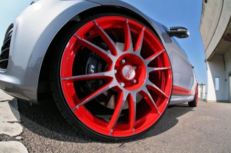 Volkswagen Golf VI R 330 HP от Sport-Wheels