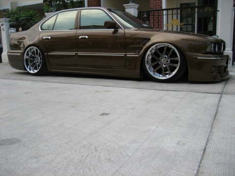 BMW 5 E34 Yakuza Oat