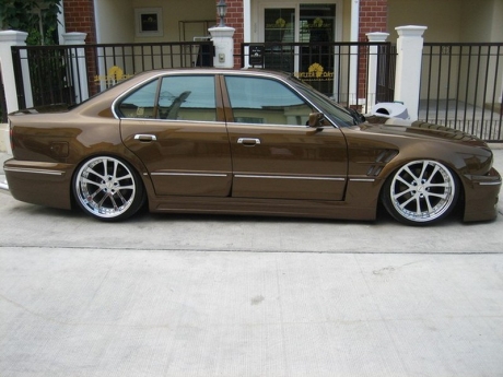 BMW 5 E34 Yakuza Oat