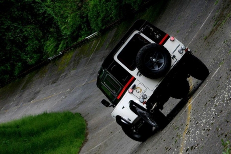 Тюнинг Land Rover Defender от Aznom