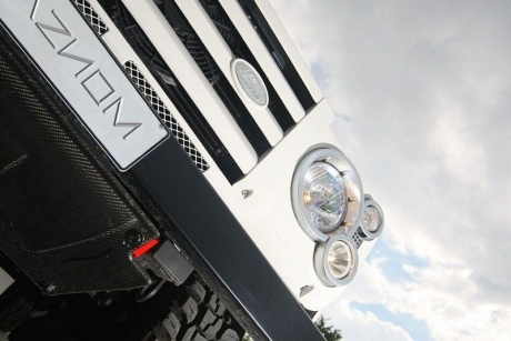 Тюнинг Land Rover Defender от Aznom