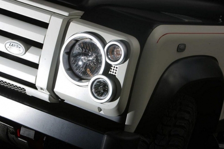 Тюнинг Land Rover Defender от Aznom