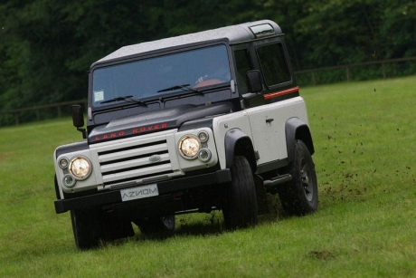 Тюнинг Land Rover Defender от Aznom