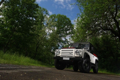Тюнинг Land Rover Defender от Aznom