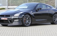 Авто новинка Nissan GT-R 2013 для США (фото)