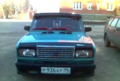 Тюнинг ВАЗ 2107 – “Viva la revolucion” (фото)