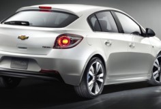 Автосалон в Париже 2010: хэтчбек Chevrolet Cruze 2011 (фото)