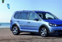 Volkswagen CrossTouran 2011 уже в Европе