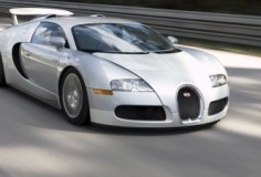 Bugatti Veyron SuperSport до 100 км/ч за 2.2 сек