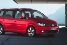 Volkswagen Touran 2011 (фото)