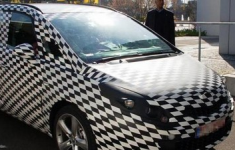 Авто шпионы : Opel Zafira 2011