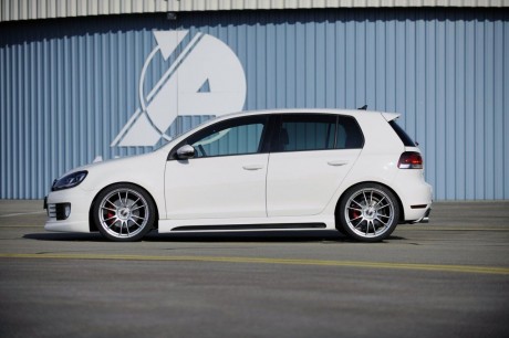 Volkswagen Golf GTI авто тюнинг от Rieger