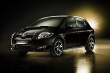 Toyota Auris: Corolla по-новому