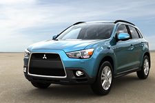 Mitsubishi ASX 2012 модельного года появился в России