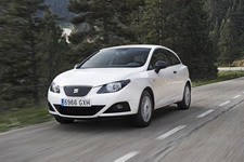 SEAT представил обновлённую Ibiza ECOMOTIVE