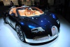 Bugatti представил в Дубае три версии Veyron