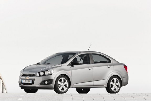 Chevrolet Aveo 2012 седан