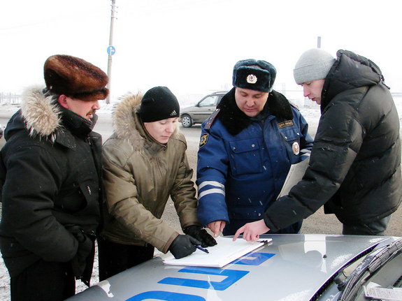 Автоправо: имеет ли участковый право выписывать штрафы за неправильную парковку