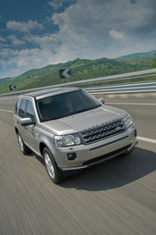 Land Rover Freelander-II: на «паркет»!..