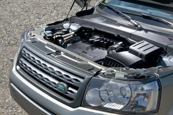 Land Rover Freelander-II: на «паркет»!..