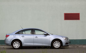 720 часов за рулем: Chevrolet Cruze 1.6