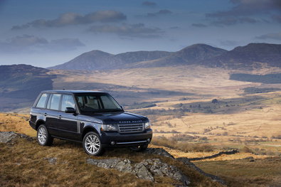 Range Rover 2011: кругом по восемь