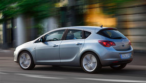 Opel Astra: через тернии к электродам (+ видео)