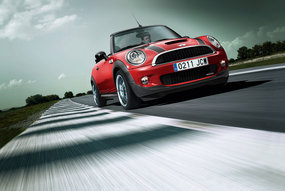 MINI John Cooper Works Cabrio: рвет крышу