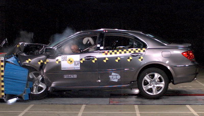 Краш-тест Honda Legend