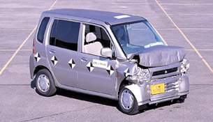 Краш-тест Mitsubishi Toppo
