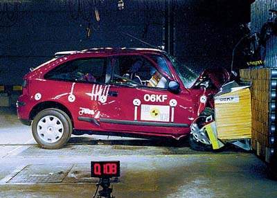 Краш-тест Rover 25