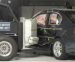 Краш-тест Subaru Legacy